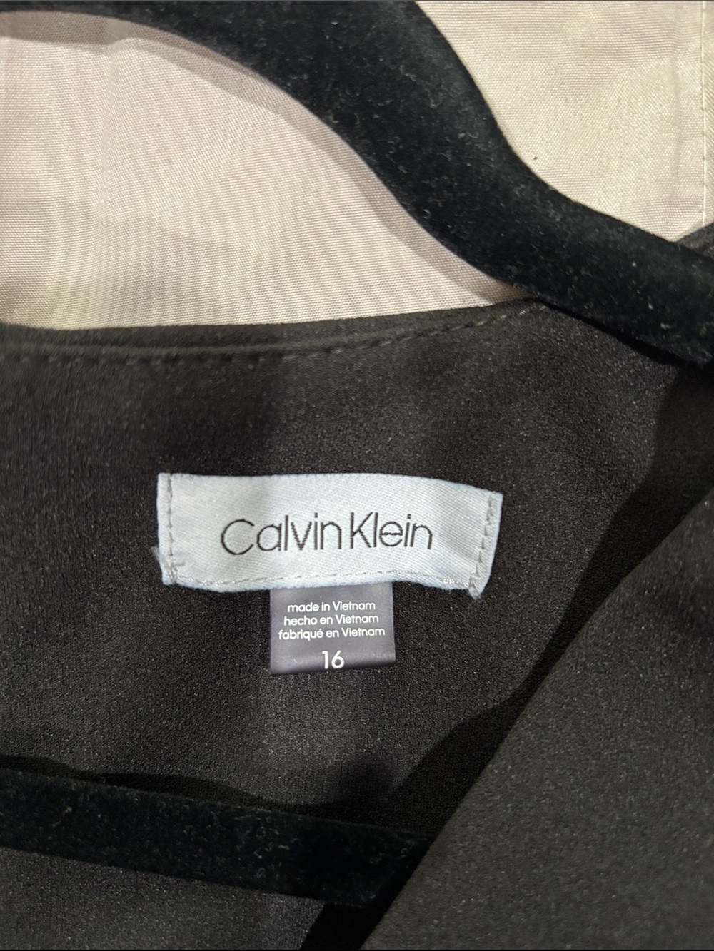Calvin Klein Black Cap-Sleeve Sheath Dress - Picture 3 of 3